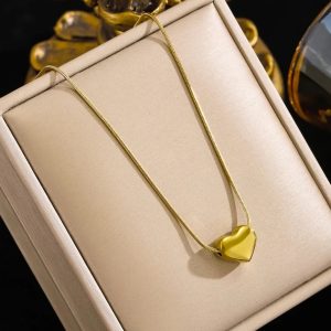 Heart Anti tarnish pendant