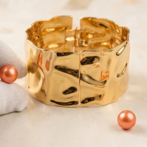 Board bracelet